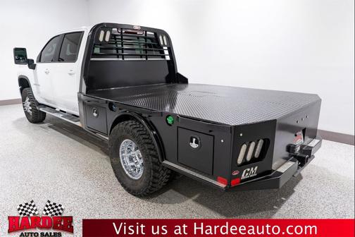 Summit White 2025 Chevrolet Silverado 3500 LT