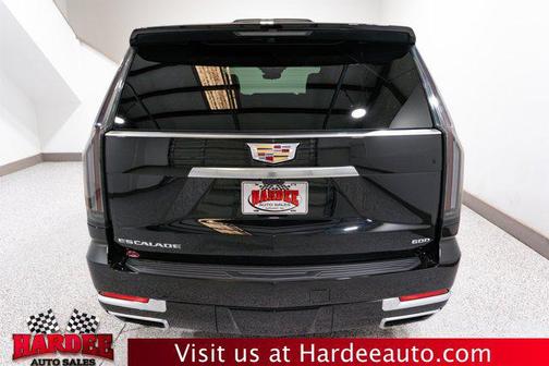 2025 Cadillac Escalade Premium Luxury