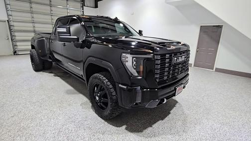 Onyx Black 2024 GMC Sierra 3500 Denali
