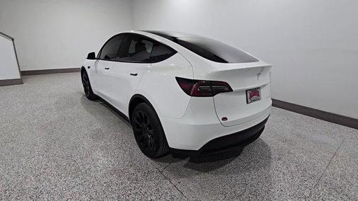 2023 Tesla Model Y Long Range Dual Motor All-Wheel Drive