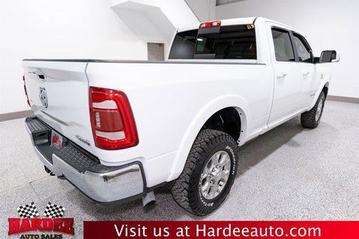 2021 RAM 2500 Laramie Crew Cab 4x4 6'4' Box