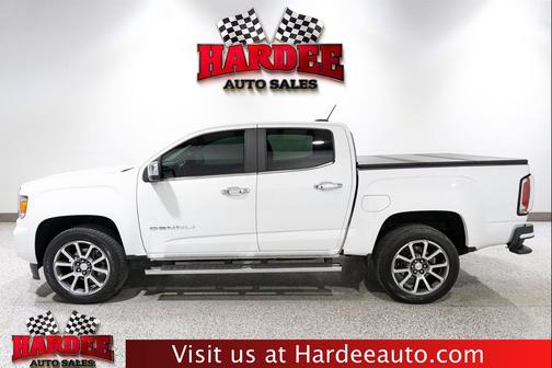 Summit White 2022 GMC Canyon Denali