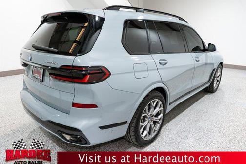 2024 BMW X7 xDrive40i