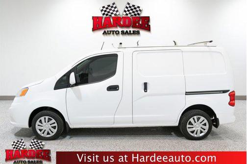 2021 Nissan NV200 SV