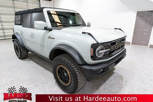 2021 Ford Bronco Outer Banks W/SASQUATCH PACKAGE