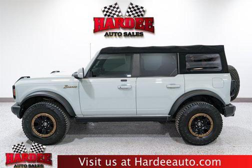 2021 Ford Bronco Outer Banks W/SASQUATCH PACKAGE