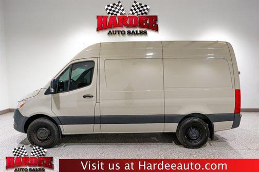 2023 Mercedes-Benz Sprinter 2500 Standard Roof