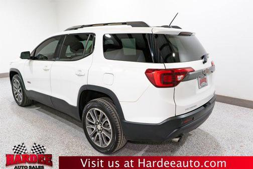 2017 GMC Acadia SLT-1