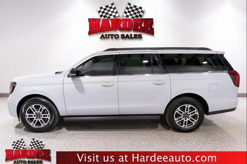 Space Silver Metallic 2025 Ford Expedition Max Active 4x2