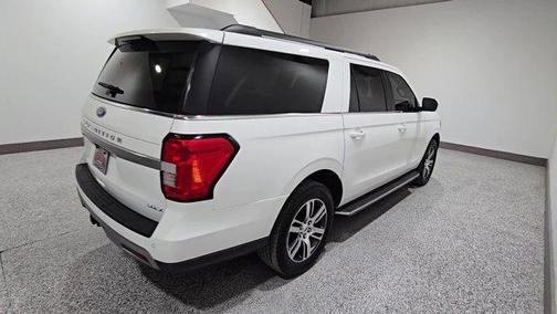 Star White Metallic Tri-Coat 2022 Ford Expedition Max XLT