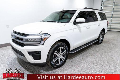 Star White Metallic Tri-Coat 2022 Ford Expedition Max XLT