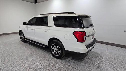 Star White Metallic Tri-Coat 2022 Ford Expedition Max XLT