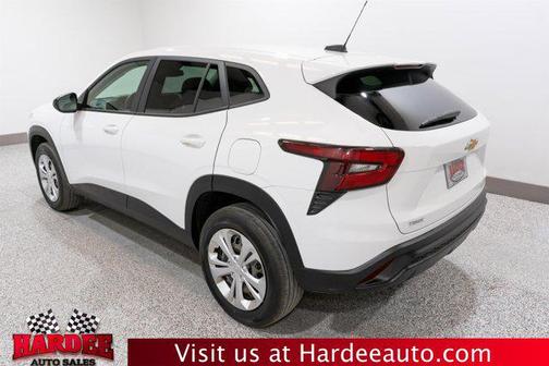 Summit White 2024 Chevrolet Trax LS