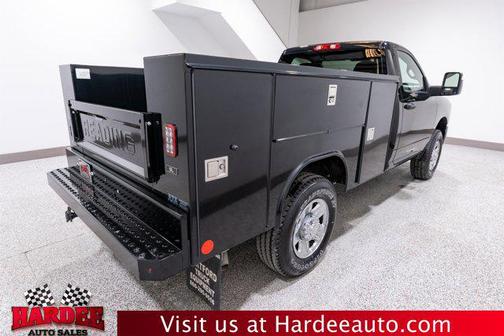 2023 RAM 3500 Tradesman Regular Cab 4x4 8' Box