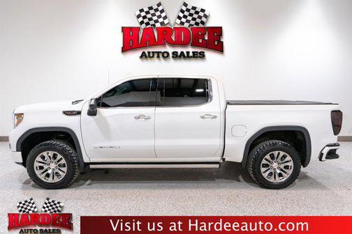White Frost Tricoat 2019 GMC Sierra 1500 Denali