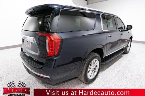 2023 GMC Yukon XL SLT