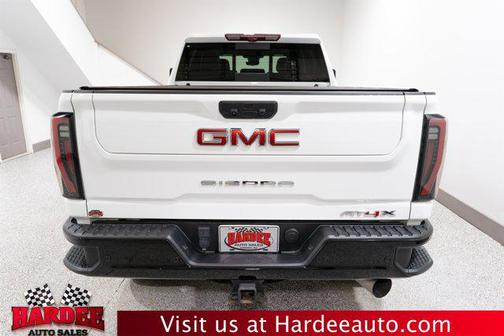 2024 GMC Sierra 2500 AT4X