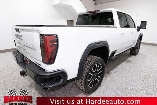 2024 GMC Sierra 2500 AT4X