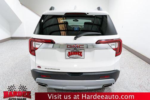 2021 GMC Acadia SLT