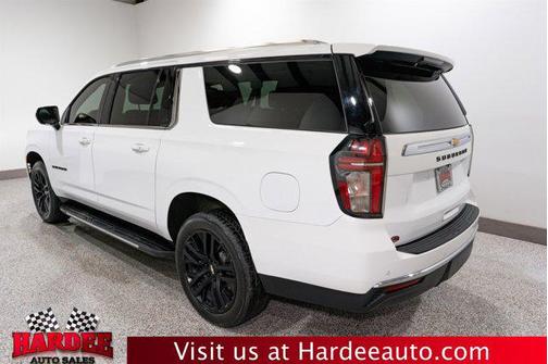 2023 Chevrolet Suburban LS