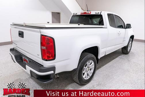 Summit White 2022 Chevrolet Colorado LT