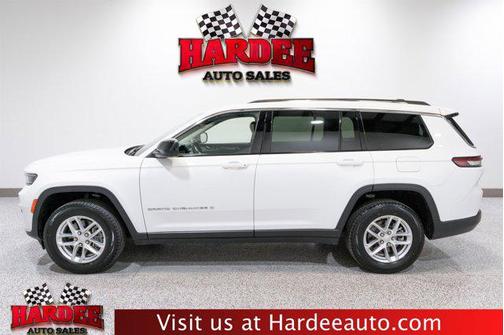 2022 Jeep Grand Cherokee L Laredo