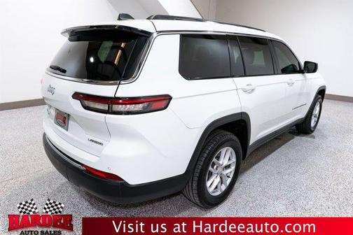 2022 Jeep Grand Cherokee L Laredo
