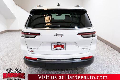 2022 Jeep Grand Cherokee L Laredo