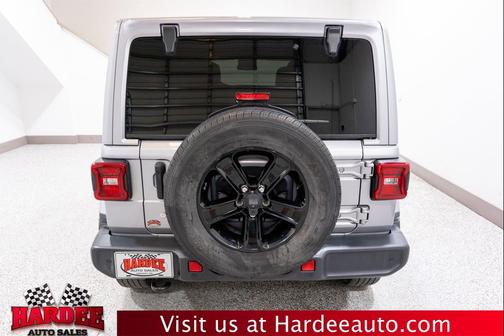 Billet Silver Metallic Clearcoat 2020 Jeep Wrangler Unlimited Sahara
