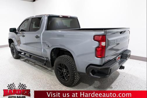 Satin Steel Metallic 2021 Chevrolet Silverado 1500 Custom Trail Boss