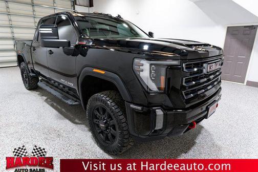 2024 GMC Sierra 2500 AT4