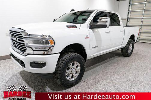 2024 RAM 2500 Laramie Crew Cab 4x4 6'4' Box