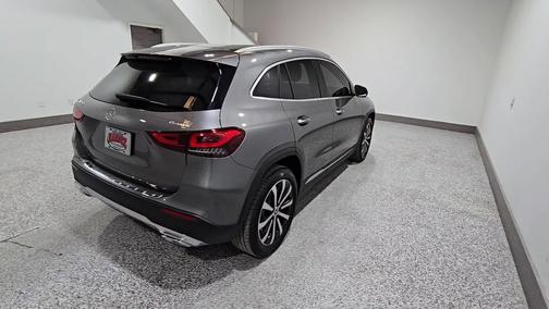 Mountain Grey Metallic 2022 Mercedes-Benz GLA 250 4MATIC