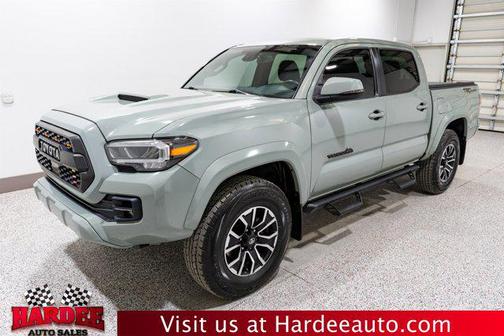 Lunar Rock 2022 Toyota Tacoma TRD Sport