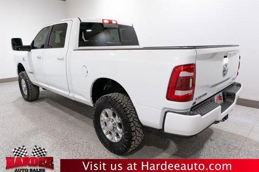 2024 RAM 2500 Laramie Crew Cab 4x4 6'4' Box