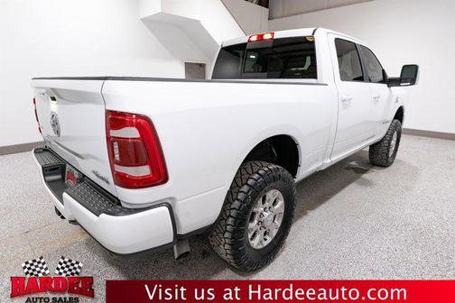 2024 RAM 2500 Laramie Crew Cab 4x4 6'4' Box