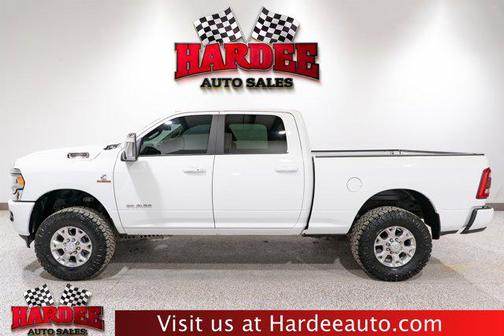 2024 RAM 2500 Laramie Crew Cab 4x4 6'4' Box