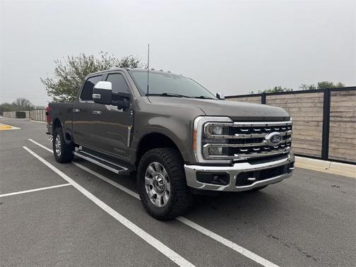 2023 Ford F-250 LARIAT