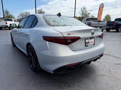 2020 Alfa Romeo Giulia Sport