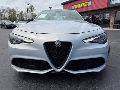 2020 Alfa Romeo Giulia Sport