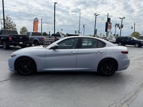 2020 Alfa Romeo Giulia Sport