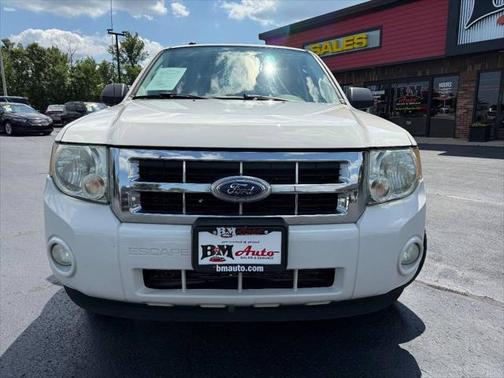 2009 Ford Escape XLT