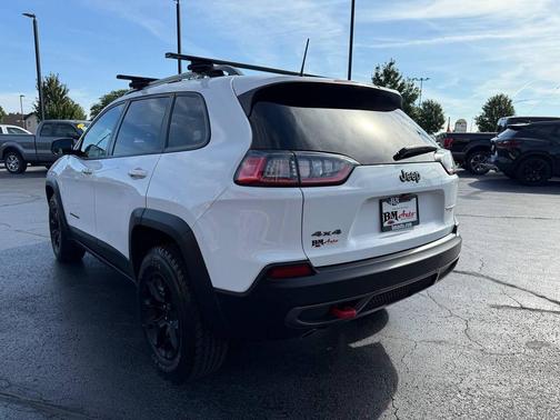 2019 Jeep Cherokee Trailhawk Elite
