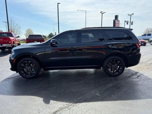 DB Black Clearcoat 2024 Dodge Durango GT Premium AWD