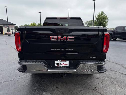 Onyx Black 2021 GMC Sierra 1500 SLT