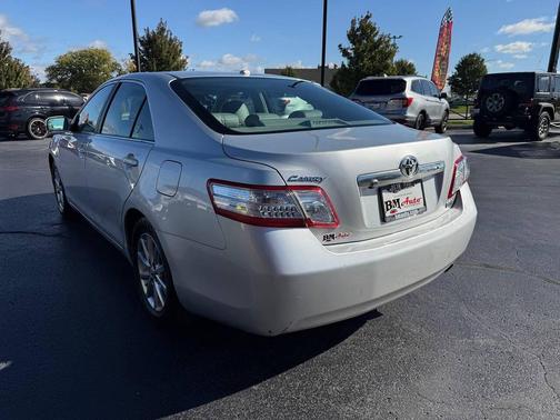 2010 Toyota Camry Hybrid Base