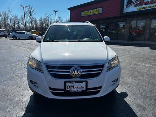 2010 Volkswagen Tiguan SE