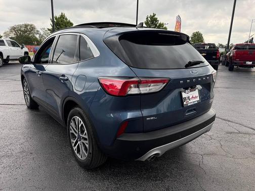 Blue Metallic 2020 Ford Escape SEL