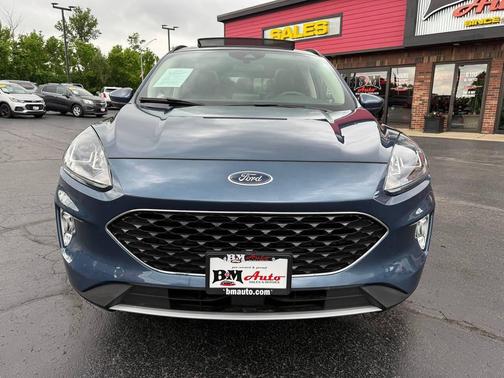 Blue Metallic 2020 Ford Escape SEL