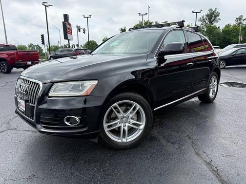 Brilliant Black 2017 Audi Q5 2.0T Premium Plus